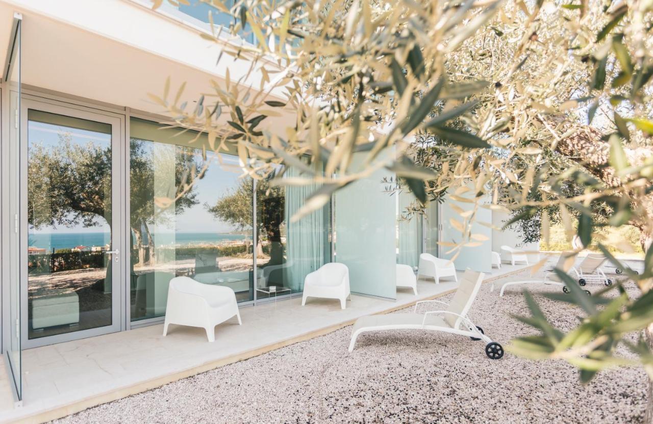 Alkimia Boutique Hotel Vasto Bagian luar foto
