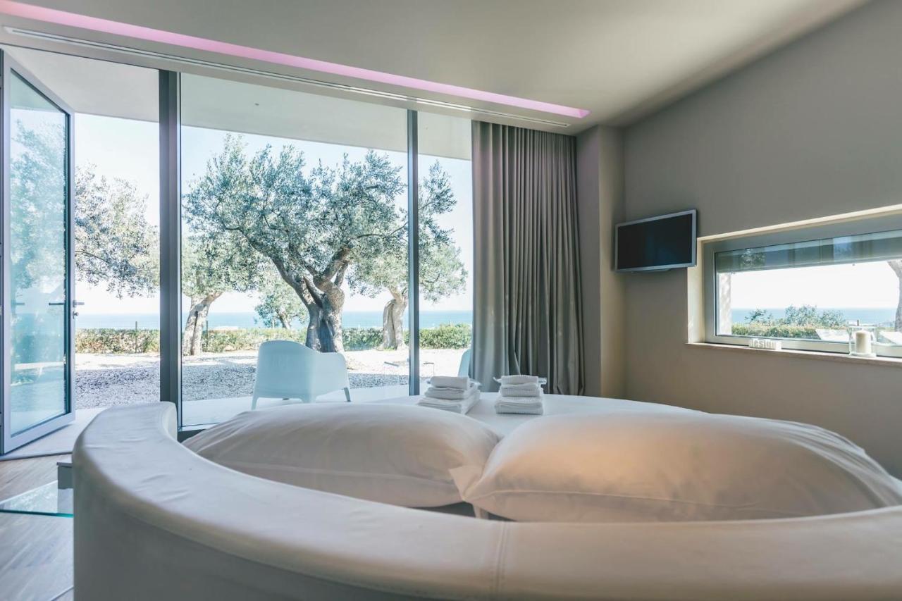 Alkimia Boutique Hotel Vasto Bagian luar foto